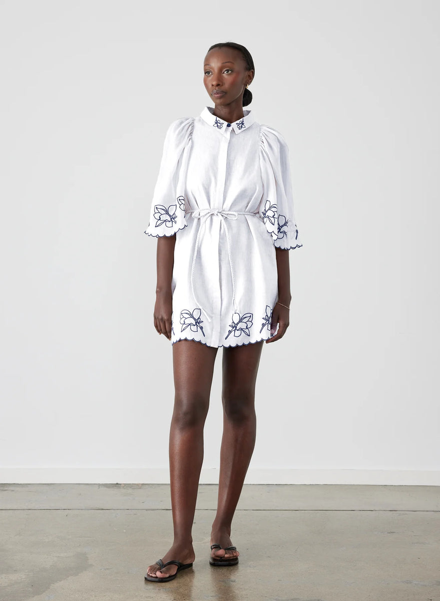 HATTIE LINEN RAMIE EMBROIDERY MINI SMOCK SHIRT DRESS - WHITE / NAVY
