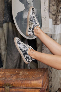 CIRCULAR PRINTED SNEAKERS  - MULTI - M.A DAINTY