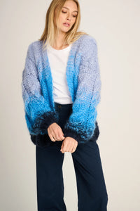 AMELIE CARDIGAN SHORT CABLE DEGRADÉ - NAVY / JEANS BLUE / PASTEL BLUE - LES TRICOTS D'O