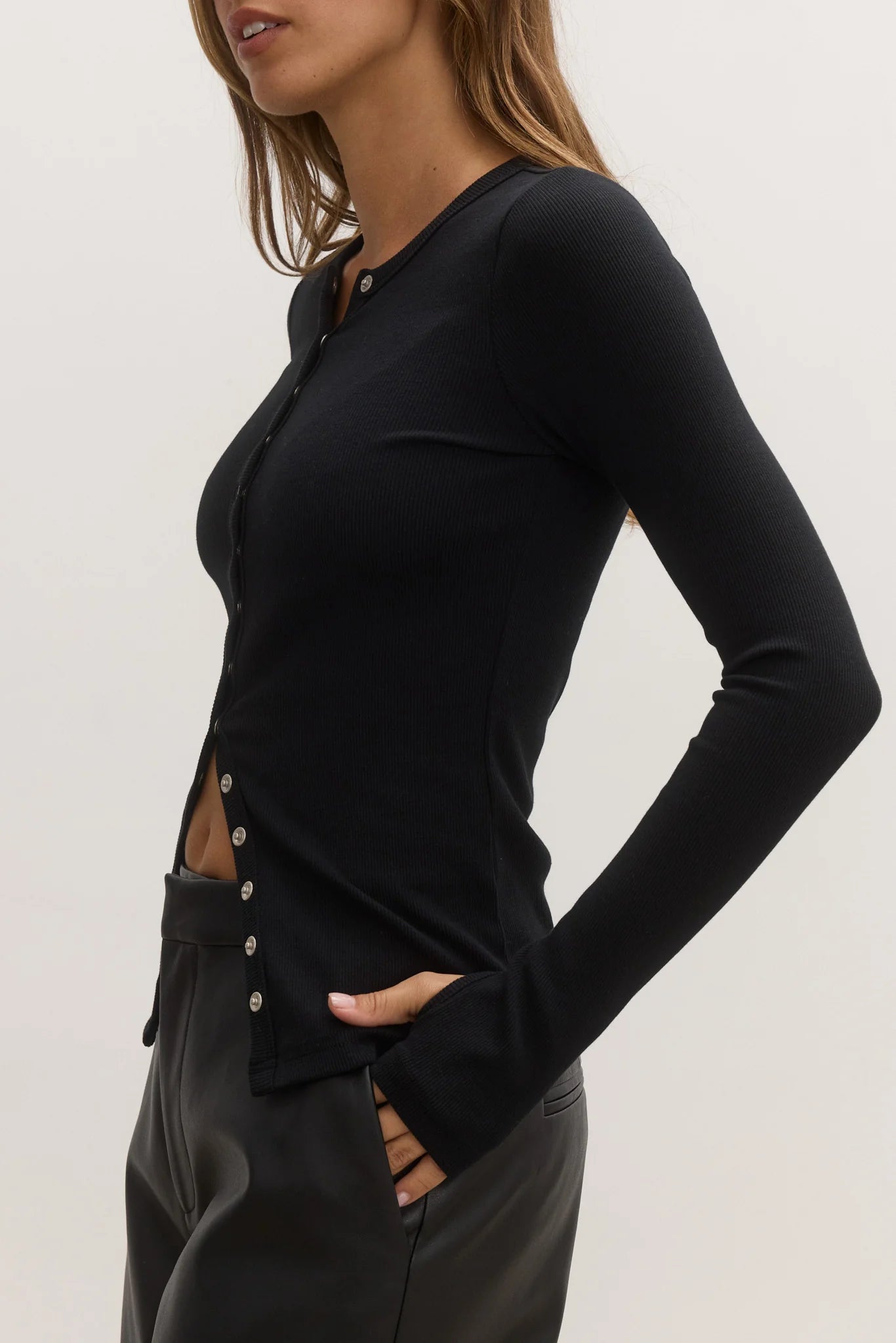 MAYA TOP - BLACK - BAYSE