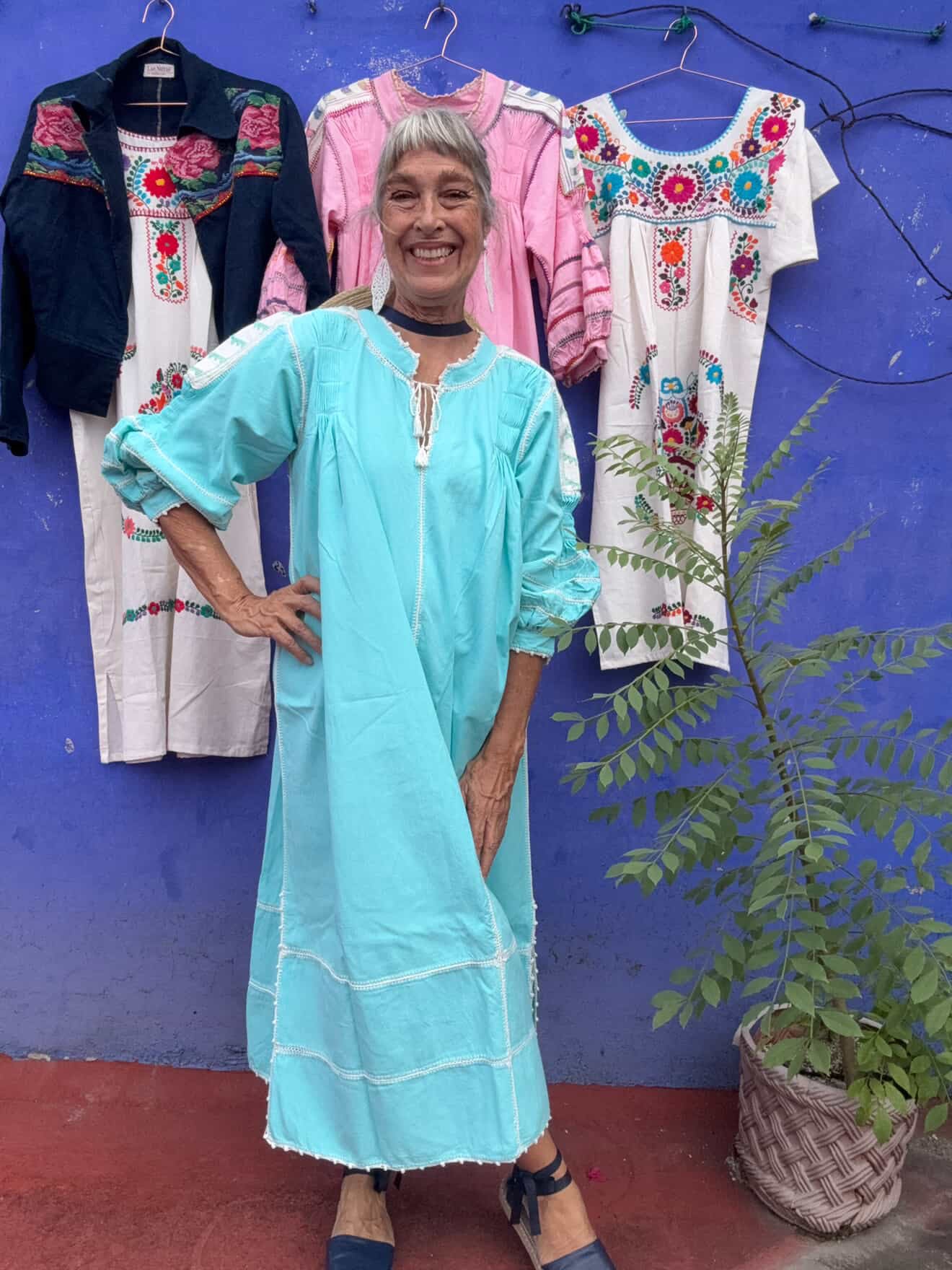 ESPANOLA DRESS LONG SLEEVE - AQUA / CREAM CROCHET - LAS NINAS