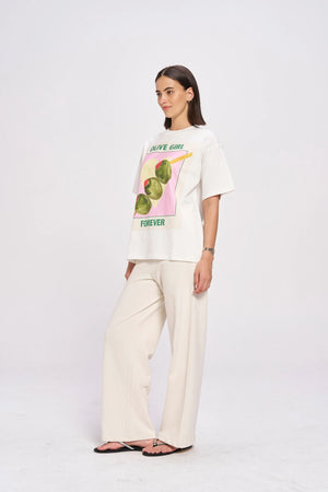 OLIVE GIRL OVERSIZE T-SHIRT - WHITE - MAKU