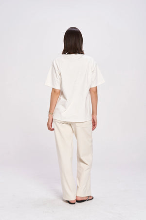 OLIVE GIRL OVERSIZE T-SHIRT - WHITE - MAKU