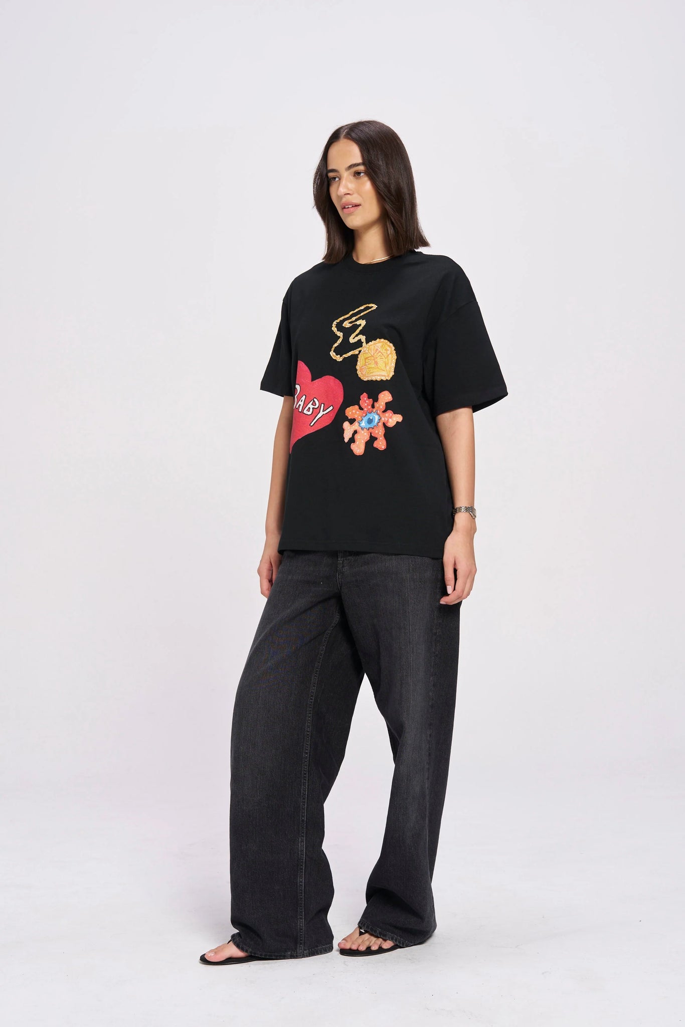 TREASURES OVERSIZE TEE - BLACK - MAKU