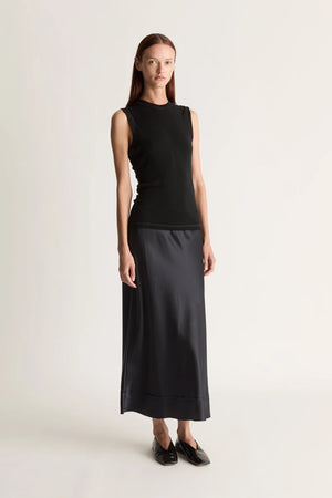 LEE MATHEWS STELLA SILK SATIN SKIRT - MIDNIGHT - PRE LOVED – EMIA