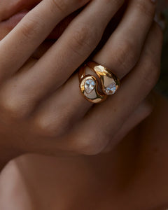 BLOSSOM RING- GOLD - AMBER SCEATS