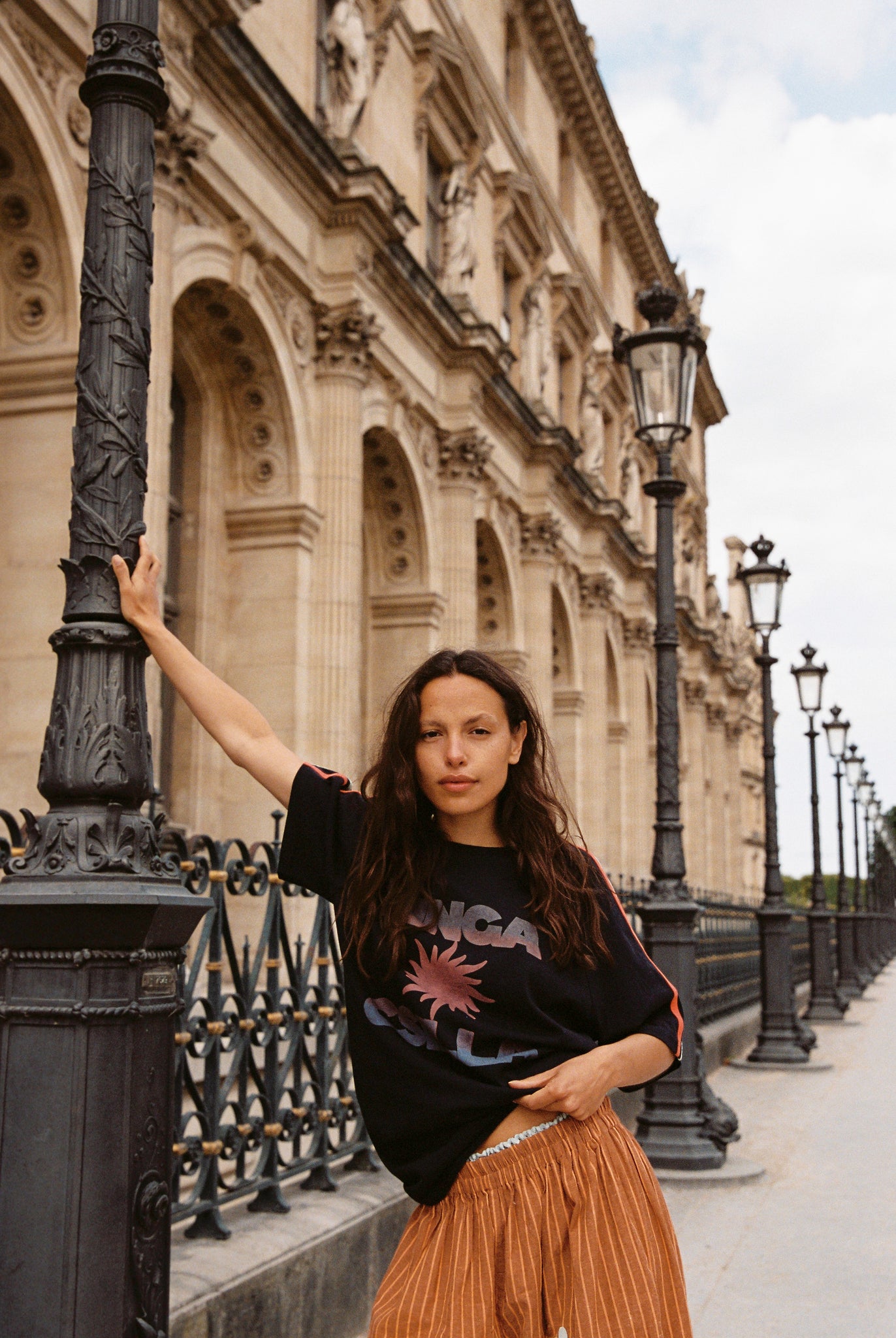SUNSET TEE - KINGA CSILLA