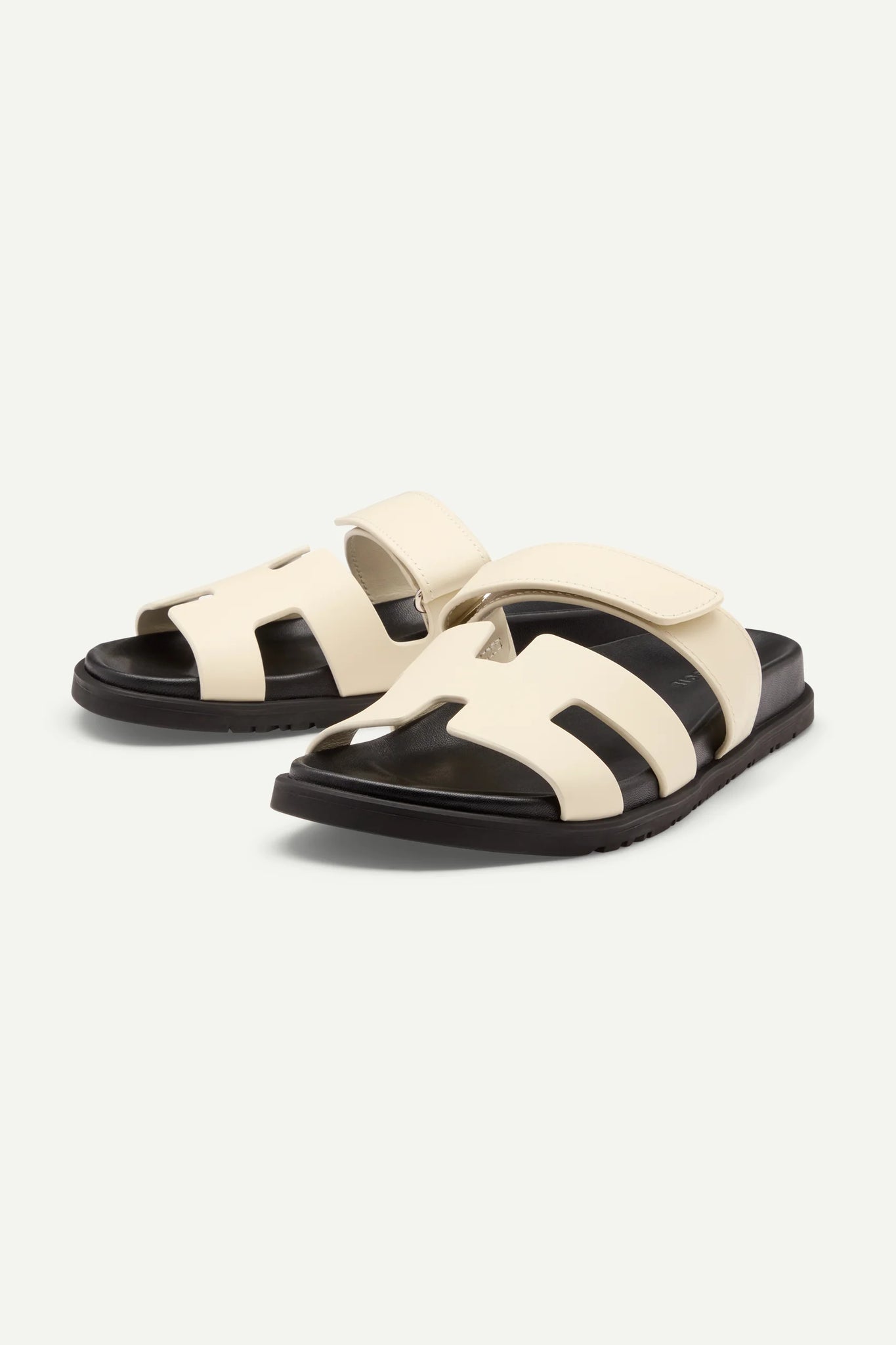 HARLEY LEATHER SLIDES - CREAM - DUCIE LONDON