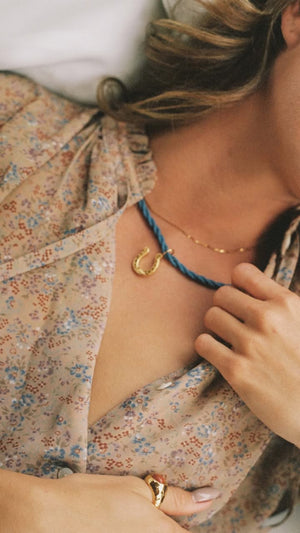 LADY LUCK NECKLACE - FADED DENIM - ANNI LU