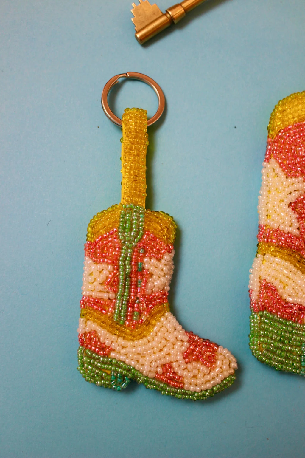 BEADED MINI KEYRING - COWBOY BOOT PINK - THE JACKSONS