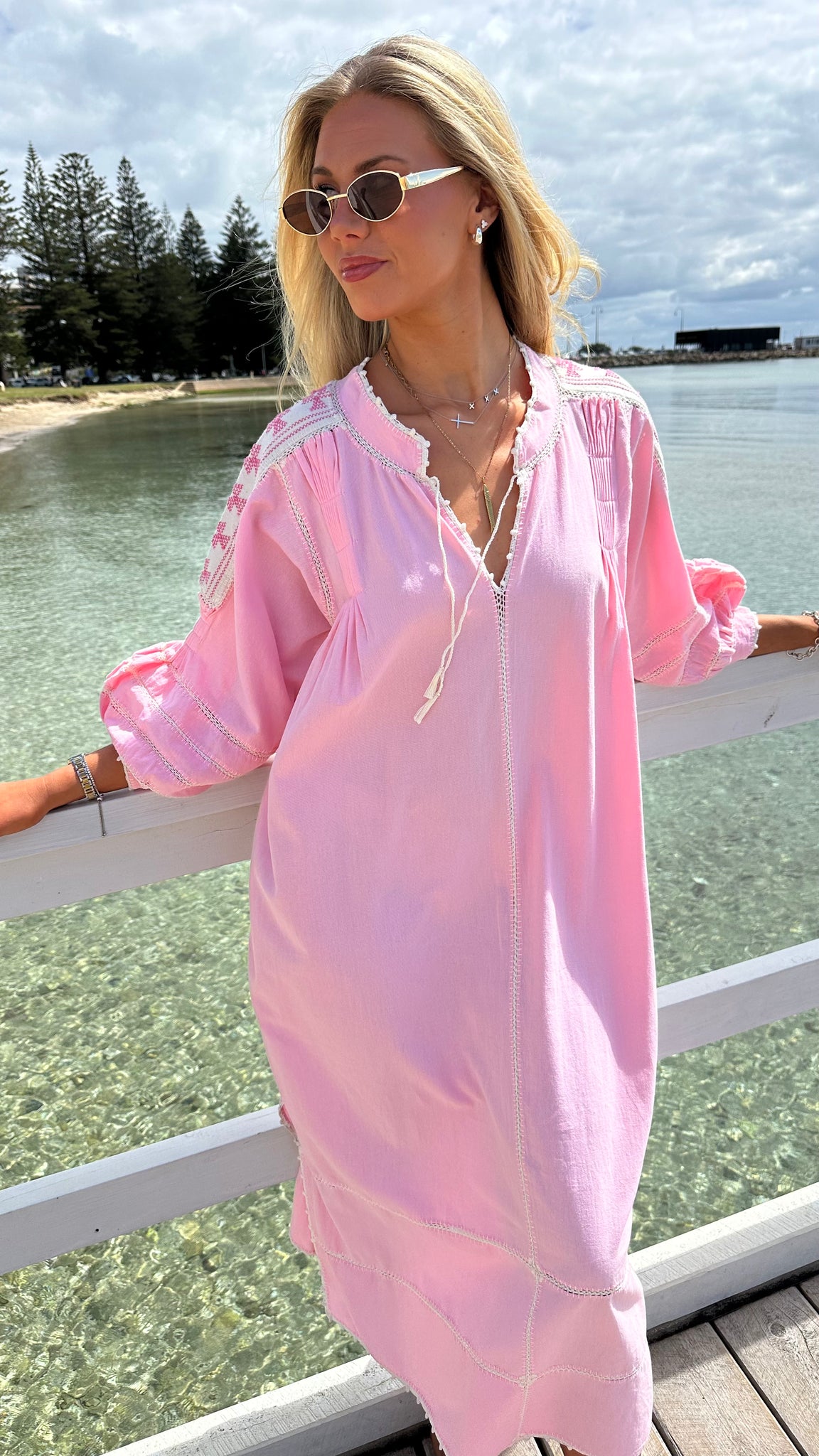 ESPANOLA DRESS LONG SLEEVE - PALO DELA ROSA / CREAM CROCHET - LAS NINAS