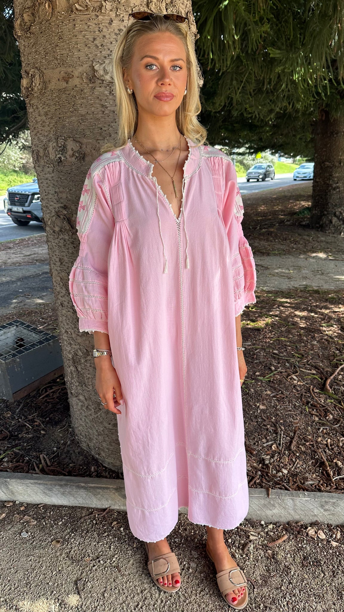 ESPANOLA DRESS LONG SLEEVE - PALO DELA ROSA / CREAM CROCHET - LAS NINAS