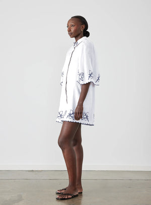 HATTIE LINEN RAMIE EMBROIDERY MINI SMOCK SHIRT DRESS - WHITE / NAVY - EMIA FASHION HATTIE LINEN RAMIE EMBROIDERY MINI SMOCK SHIRT DRESS - WHITE / NAVY - EMIA FASHION