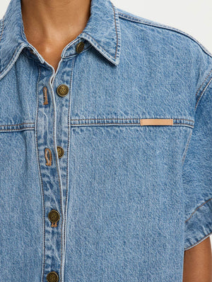 MARLA DENIM MINI DRESS - STONEWASH BLUE - KIVARI