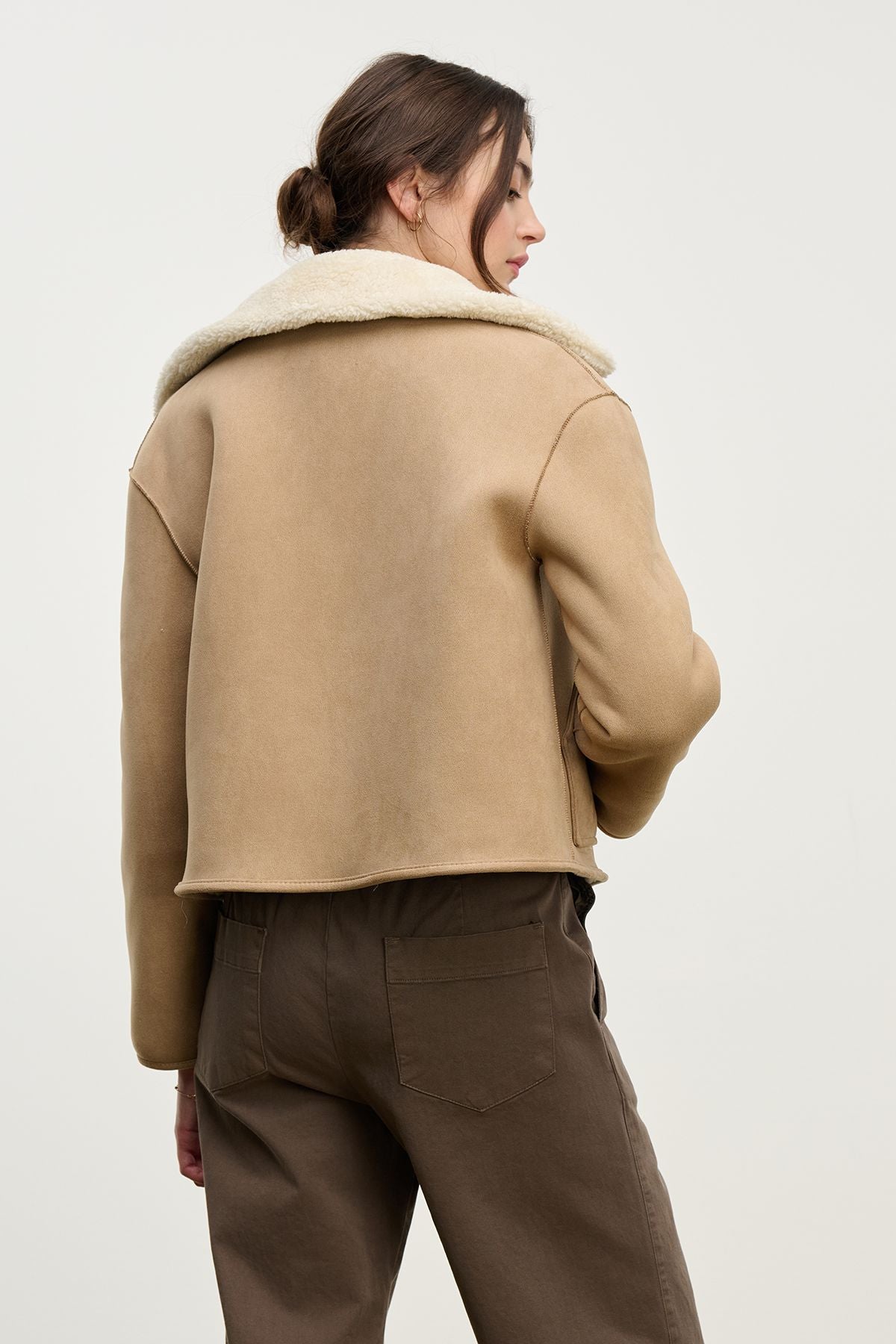 AMARA SHERPA JACKET REVERSIBLE - SAND - VELVET